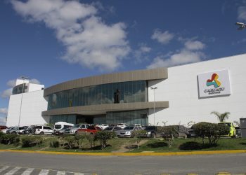 Horário de funcionamento do Caruaru Shopping, nos feriados de 12 e 21 de outubro