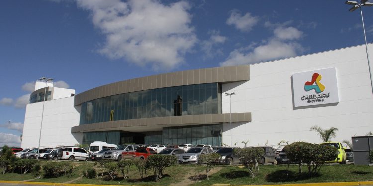 Horário de funcionamento do Caruaru Shopping, nos feriados de 12 e 21 de outubro