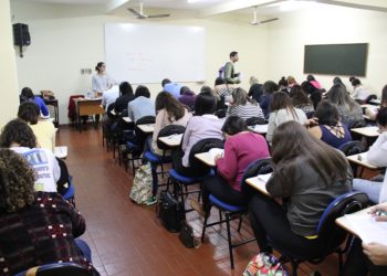 Mercado da educação local com inscrições abertas