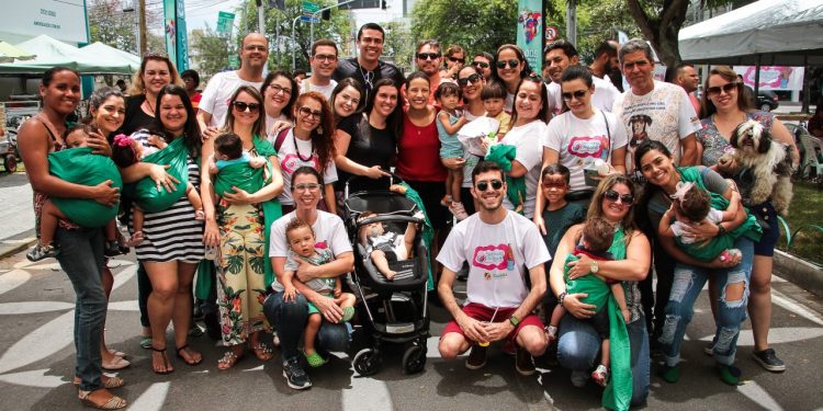 Caminhada Pela Primeira Infância marca final da Semana do Bebê em Caruaru