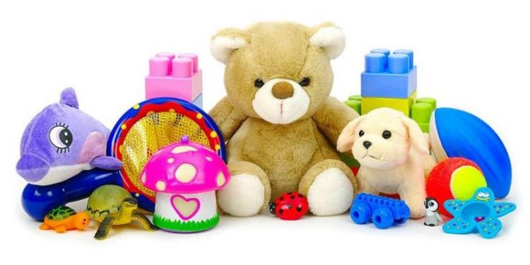 Trote Solidário arrecada brinquedos no mês das crianças