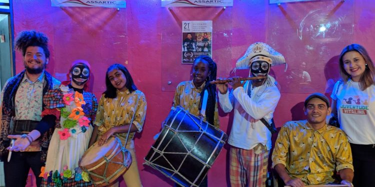 Projeto social da Prefeitura de Caruaru encerra 21º FESTIC