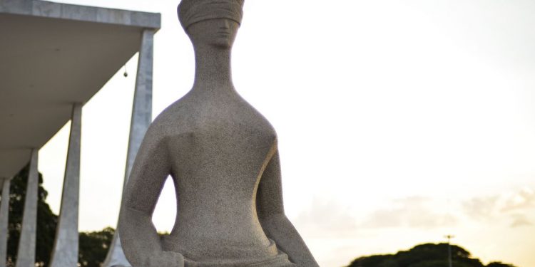 Ao vivo: STF começa a julgar validade de prisão em segunda instância