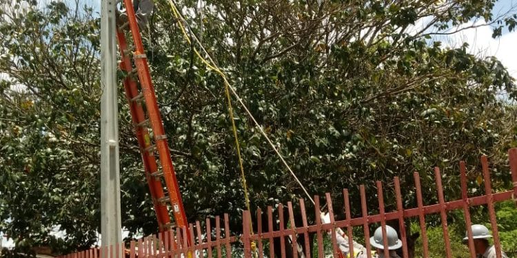 Prefeitura inicia segunda etapa de requalificação da parte elétrica do Parque 18 de maio