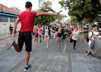 Nossa Avenida promoveu ações de conscientização do Outubro Rosa