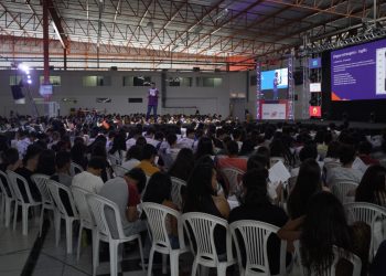 Na véspera do Enem, alunos revisam conteúdos em aulão gratuito que será promovido em Caruaru