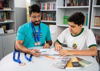 Estudante de Caruaru escreve seu nome na história da cidade e é finalista da Olimpíada de Língua Portuguesa