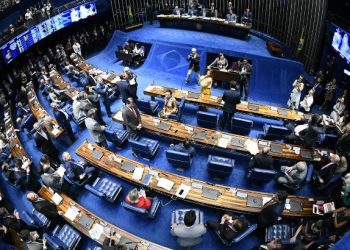 Aprovado destaque na reforma da Previdência para garantir o abono salarial