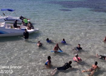 São José da Coroa Grande com piscinas naturais limpas
