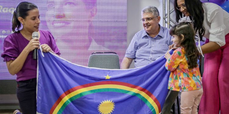 Raquel Lyra participa do lançamento da pré-candidatura de Lucinha Mota a deputada estadual, em Petrolina