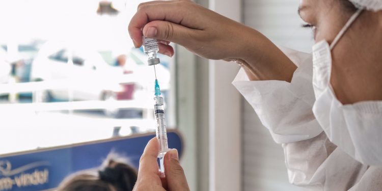 Prefeitura de Caruaru realiza busca ativa por grupos prioritários da Campanha de Influenza e Sarampo
