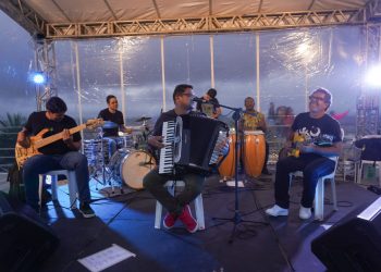 Pôr do Sol no Monte encerrou com muito arrasta-pé neste domingo