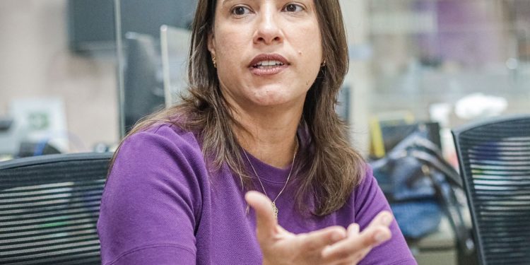 Raquel: “Pobreza se agravou em Pernambuco por ausência de governo”