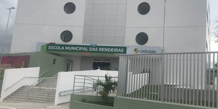 Resultado da pré-matrícula de alunos novatos da Rede Municipal de Ensino de Caruaru será divulgado nesta sexta-feira (13)