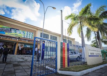 Com decreto assinado pela governadora Raquel Lyra, Pernambuco ganha 61 escolas em tempo integral