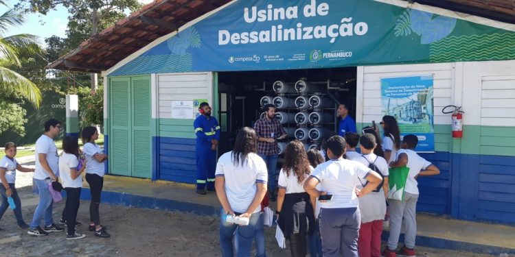 Estudantes de Noronha participam de programação educativa sobre o Dia Mundial da Água