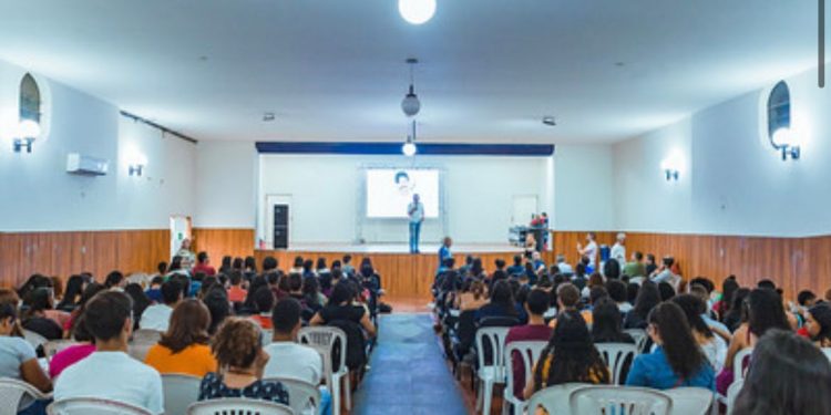 Cursinho Popular de Caruaru abre novas inscrições para a turma de 2023