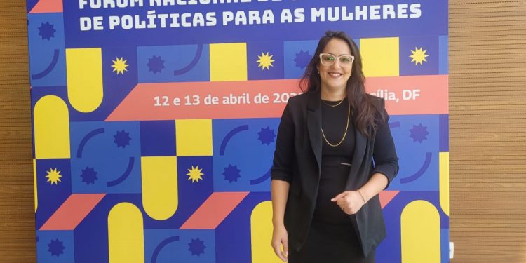 Secretária de Políticas para Mulheres de Caruaru participou de Fórum Nacional do Ministério da Mulher
