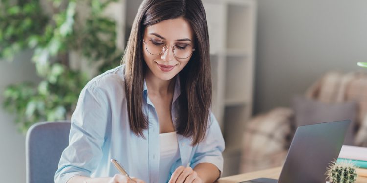 Imposto de Renda 2023: Sicredi oferece linha de crédito para antecipar restituição com juros baixos