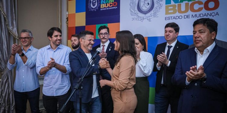 Pernambuco celebra investimento bilionário do Grupo Heineken, que vai gerar empregos e desenvolvimento sustentável para o Estado