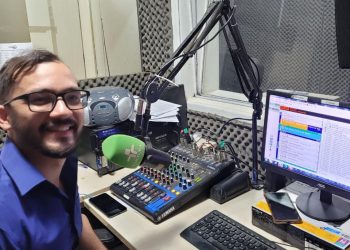 Rádio de Fernando de Noronha agora é transmitida no site oficial