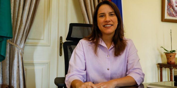 Governo de Pernambuco nomeia 2.907 professores concursados, maior convocação de docentes do Estado dos últimos dez anos