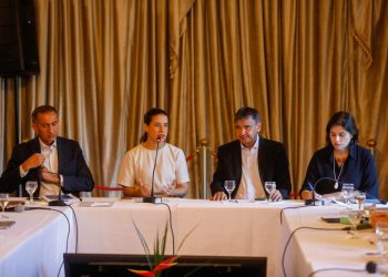 Governadora se reúne com os ministros Wellington Dias e Waldez Góes e divulga ações de enfrentamento aos danos causados pelas chuvas