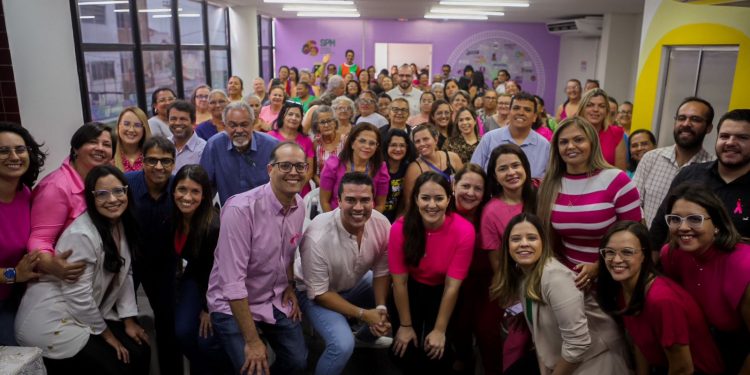 Mulheres de Caruaru são beneficiadas com ações gratuitas de cuidados com a saúde feminina