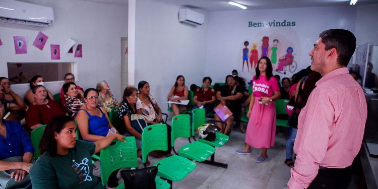 Outubro Rosa – AME Saúde da Mulher de Caruaru promove palestras com especialistas em Saúde