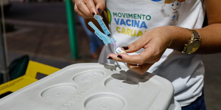 Campanha de Multivacinação – Prefeitura de Caruaru realiza Dia “D” de vacinação para crianças e adolescentes neste sábado (21)