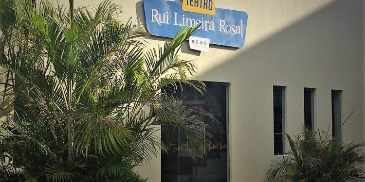 Caruaru promove apresentações artísticas dos alunos dos cursos de Cultura