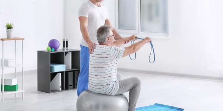 Tratamento pós-AVC: saiba o que é e como fazer gratuitamente em Caruaru