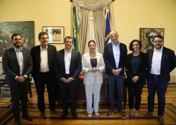 Governadora Raquel Lyra recebe embaixador da Suíça, Pietro Lazzeri