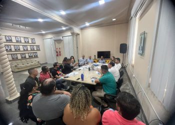Representantes da Fundação de Cultura se reúnem com importantes nomes da cultura da Bahia para apresentar o modelo do São João de Caruaru