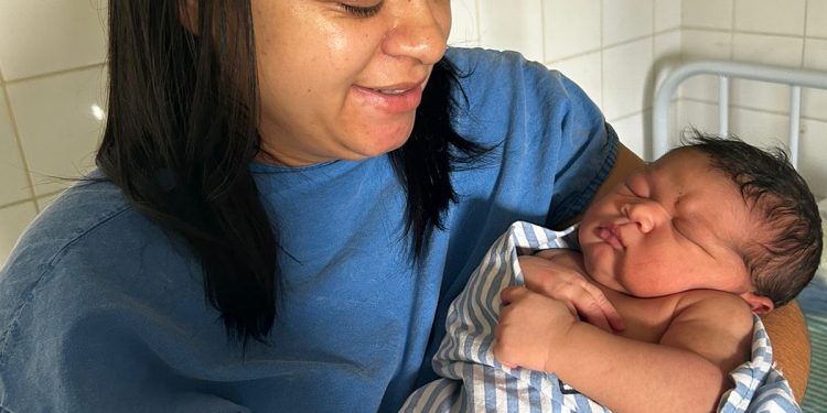 Hospital Regional Jesus Nazareno registra primeira recém-nascida de 2024