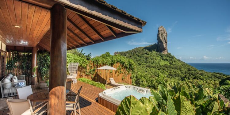 Pousadas de Noronha iniciam em São Paulo as capacitações de 2024