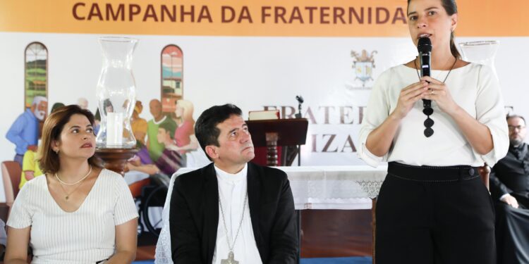 Governadora Raquel Lyra participa do início da Campanha da Fraternidade 2024 e lança ação solidária realizada pela Compesa