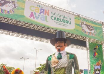 Caruaru recebeu Homem da Meia Noite na sua primeira visita do Calunga ao Pré-Carnaval Multicultural