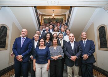 Governadora Raquel Lyra empossa quatro novos secretários estaduais