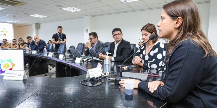 Governadora Raquel Lyra envia PL da extinção das faixas salariais da PM para Assembleia; outros três projetos do Executivo também seguem para a Casa