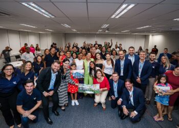 Morar Bem – Entrada Garantida: governadora Raquel Lyra celebra contrato de 50 beneficiários para compra de imóveis em Jaboatão dos Guararapes