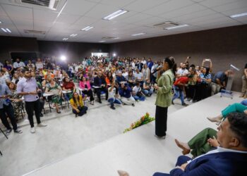 No Recife, governadora Raquel Lyra inaugura a primeira UPAE-R de Pernambuco, dedicada à saúde da pessoa idosa
