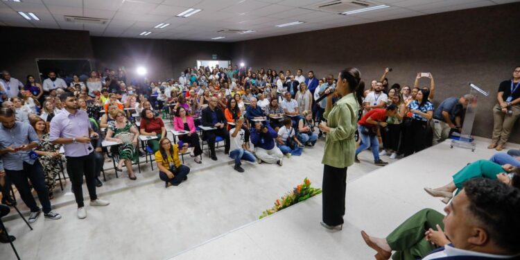 No Recife, governadora Raquel Lyra inaugura a primeira UPAE-R de Pernambuco, dedicada à saúde da pessoa idosa