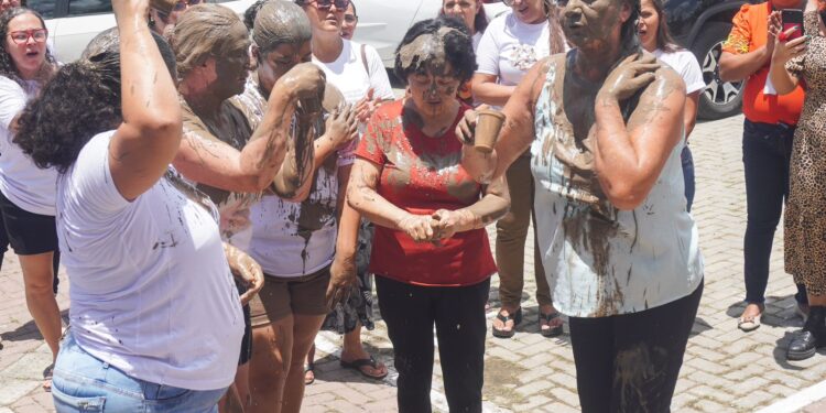 Casa da Mulher Artesã reabre as portas no Alto do Moura com proposta de novo centro cultural e artístico da cidade