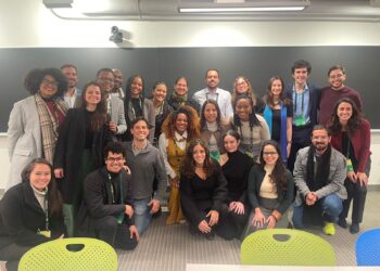 Em Harvard, governadora Raquel Lyra debate políticas públicas e educação com estudantes de várias universidades dos Estados Unidos​