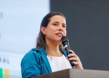 Governadora Raquel Lyra se posiciona contra a comercialização de cigarros eletrônicos no Brasil, alvo de debate na Anvisa