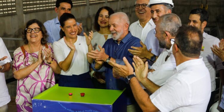 Estação elevatória da Adutora do Agreste é inaugurada pela governadora Raquel Lyra e pelo presidente Lula, beneficiando 615 mil pessoas