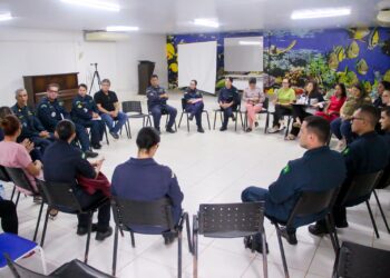 Em parceria com a Administração de Noronha, Marinha do Brasil promove ação com atendimentos de saúde para a população da ilha