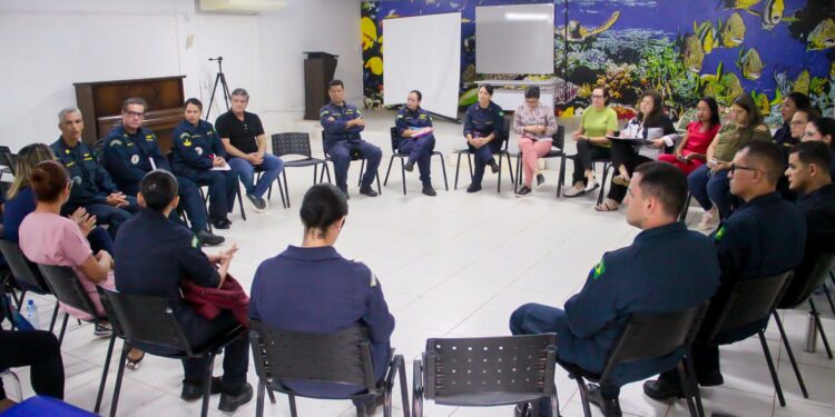 Em parceria com a Administração de Noronha, Marinha do Brasil promove ação com atendimentos de saúde para a população da ilha