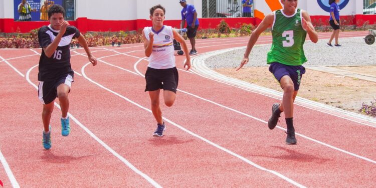 Complexo Olímpico Rei Pelé sedia 1ª competição oficial com a participação de 200 estudantes de Caruaru